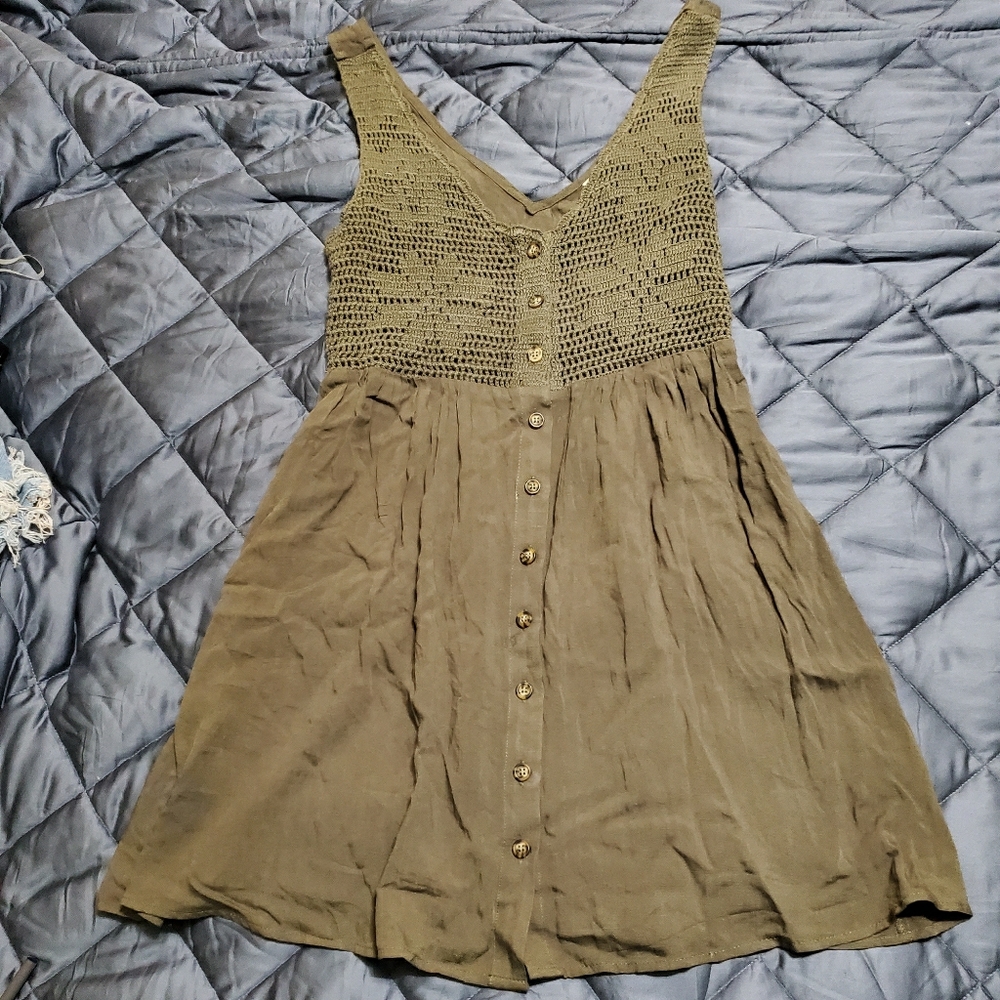 Green summer dress